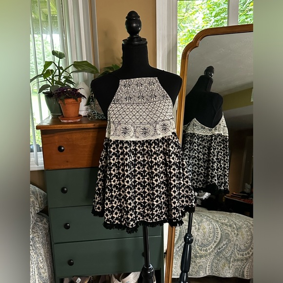 Boho Retro Criss Cross Halter Top - Picture 1 of 6